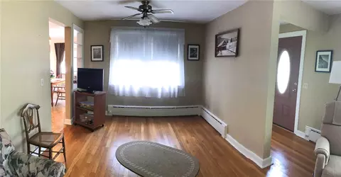 12 Laurel Ave, Westerly, RI 02891 photo 18