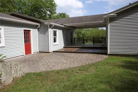 12 Laurel Ave, Westerly, RI 02891 photo 8