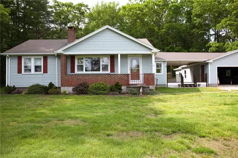 12 Laurel Ave, Westerly, RI 02891 photo 1