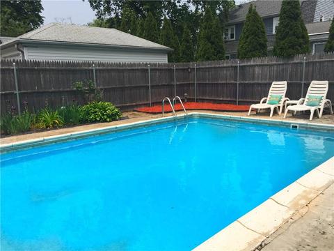 33 Myrtle Ave, Warwick, RI 02886 photo 4