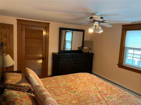 33 Myrtle Ave, Warwick, RI 02886 photo 18
