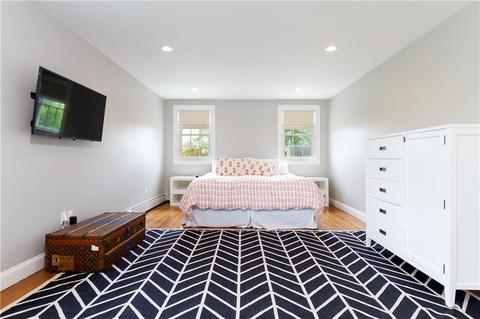 82 Third Beach Rd, Middletown, RI 02842 photo 18