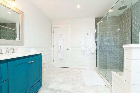 82 Third Beach Rd, Middletown, RI 02842 photo 21