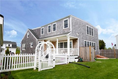 82 Third Beach Rd, Middletown, RI 02842 photo 3