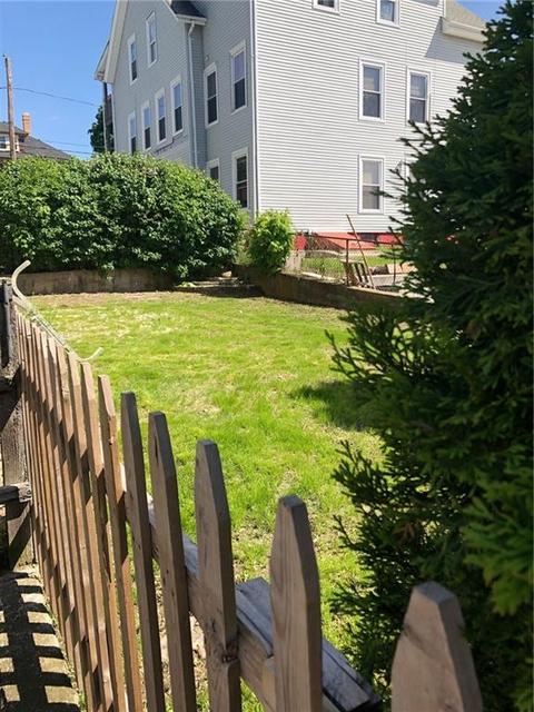 49 Willow St, Woonsocket, RI 02895 photo 8