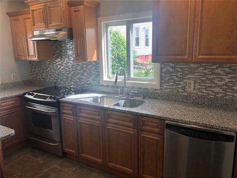 49 Willow St, Woonsocket, RI 02895 photo 12
