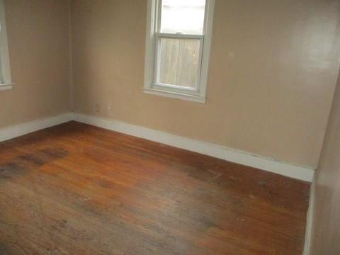18 Lancaster Ave, Warwick, RI 02886 photo 6