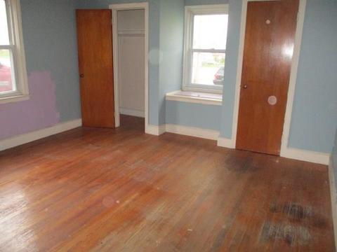 18 Lancaster Ave, Warwick, RI 02886 photo 5