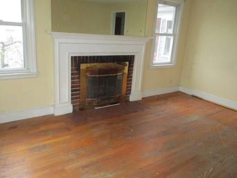 18 Lancaster Ave, Warwick, RI 02886 photo 9