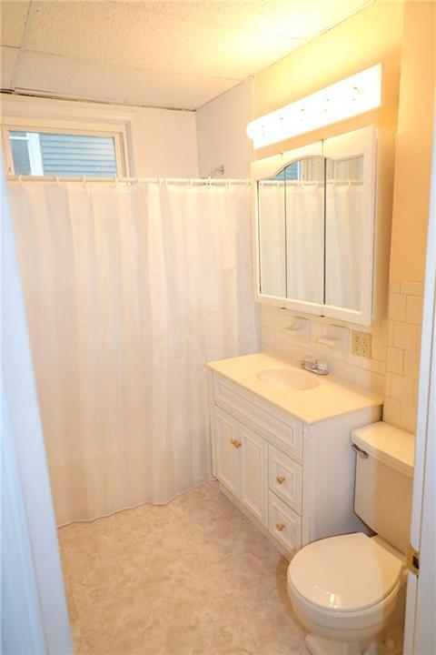 266 Park Pl, Woonsocket, RI 02895 photo 20