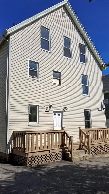 266 Park Pl, Woonsocket, RI 02895 photo 4