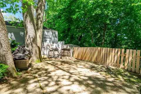 176 Park Pl, Woonsocket, RI 02895 photo 6