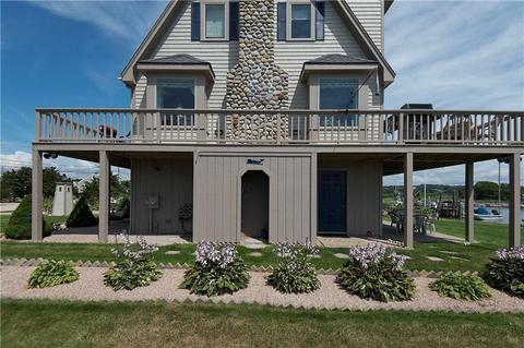 53 Breach Dr, Westerly, RI 02891 photo 2