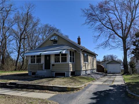 254 Holmes Rd, Warwick, RI 02888 photo 1