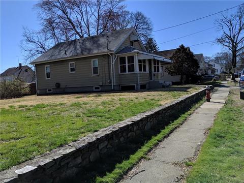 254 Holmes Rd, Warwick, RI 02888 photo 2