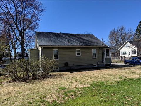 254 Holmes Rd, Warwick, RI 02888 photo 7