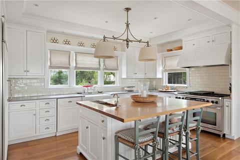 23 Pasadena Ave, Westerly, RI 02891 photo 8