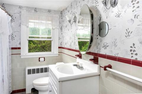 607 Mendon Rd, Woonsocket, RI 02895 photo 14