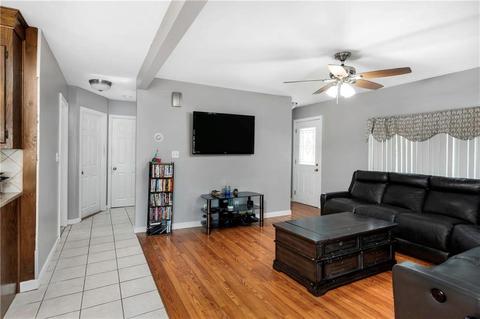 607 Mendon Rd, Woonsocket, RI 02895 photo 8