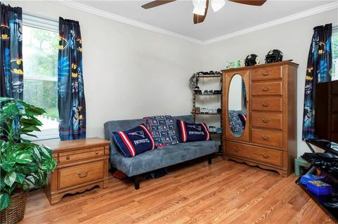 607 Mendon Rd, Woonsocket, RI 02895 photo 10