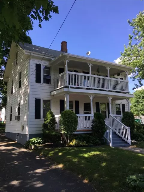 151 King St, Warwick, RI 02886 photo 1