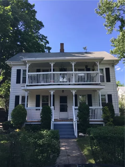 151 King St, Warwick, RI 02886 photo 3