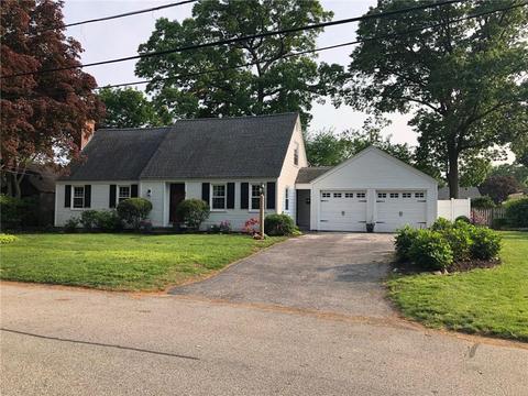 83 Frontier Rd, Warwick, RI 02889 photo 1