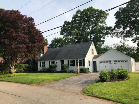 83 Frontier Rd, Warwick, RI 02889 photo 2