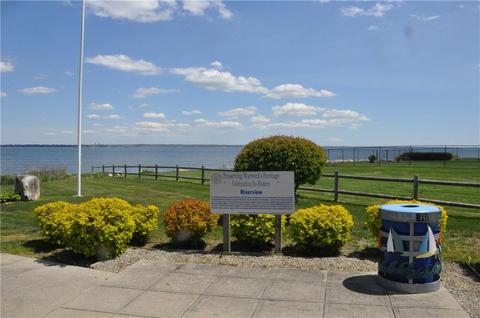 14 Lippitt Ave, Warwick, RI 02889 photo 4
