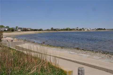 14 Lippitt Ave, Warwick, RI 02889 photo 2