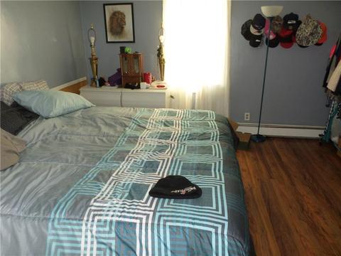 171 Carnation St, Woonsocket, RI 02895 photo 8
