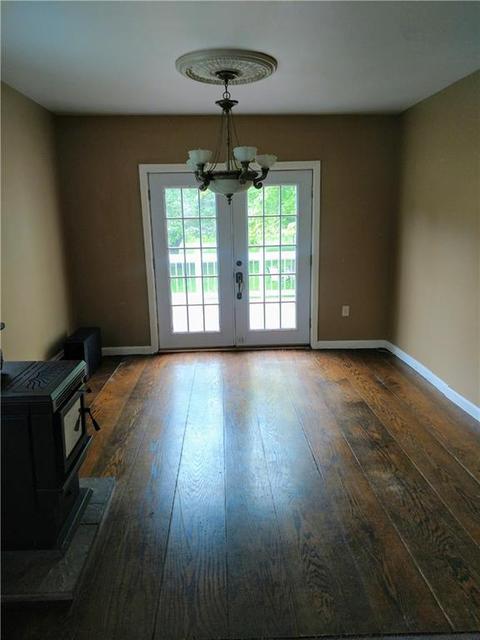 171 Carnation St, Woonsocket, RI 02895 photo 2