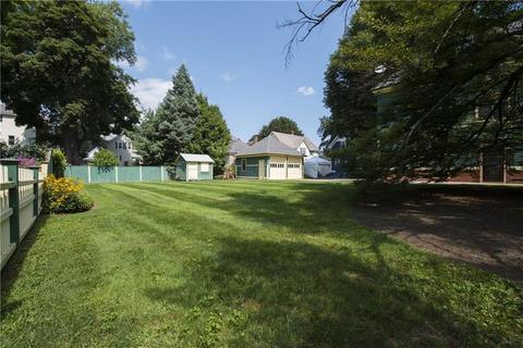 351 Winter St, Woonsocket, RI 02895 photo 17