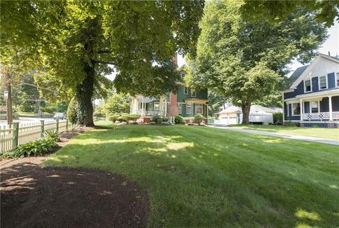 351 Winter St, Woonsocket, RI 02895 photo 20
