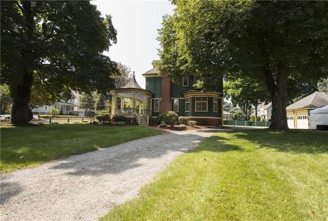 351 Winter St, Woonsocket, RI 02895 photo 19