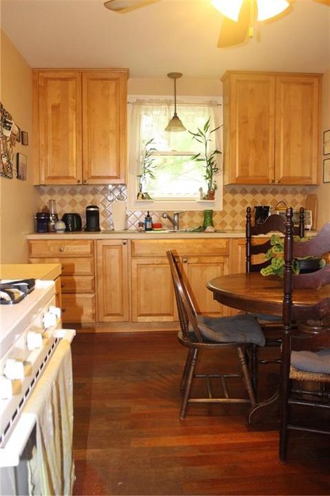 14 Ruby St, Warwick, RI 02889 photo 8