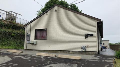 61 Watson St, Woonsocket, RI 02895 photo 3