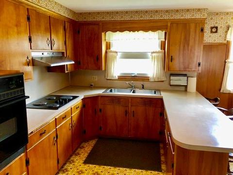 32 Rose Ave, Woonsocket, RI 02895 photo 6