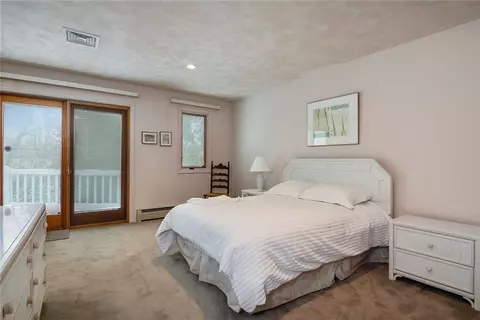 39 Dees Cir, Warwick, RI 02889 photo 32