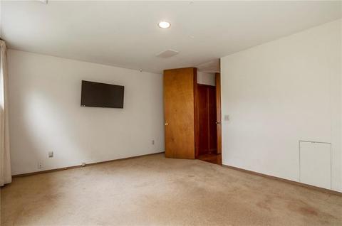 39 Dees Cir, Warwick, RI 02889 photo 21