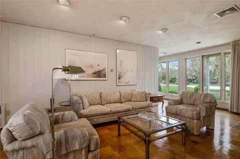 39 Dees Cir, Warwick, RI 02889 photo 10