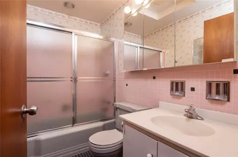 39 Dees Cir, Warwick, RI 02889 photo 22