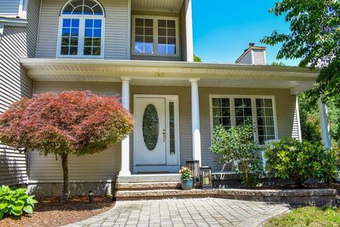 193 Alpine Estates Dr, Cranston, RI 02921 photo 3
