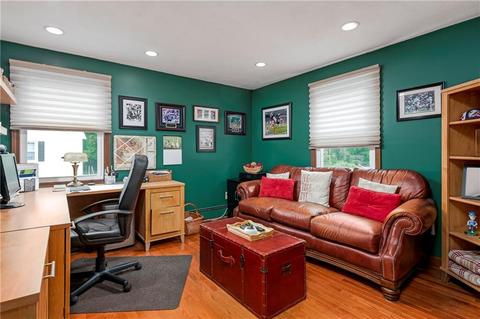 283 Ray Ave, Woonsocket, RI 02895 photo 19