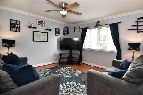 20 Saundra Dr, Westerly, RI 02891 photo 2