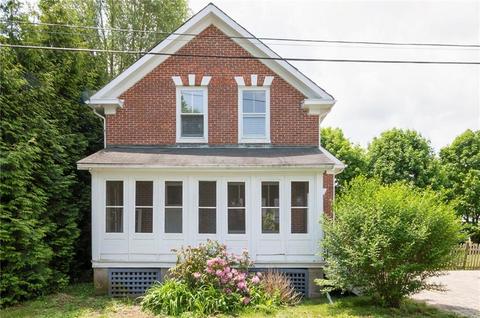10 Lowe Ave, Warwick, RI 02889 photo 1