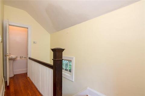 10 Lowe Ave, Warwick, RI 02889 photo 14
