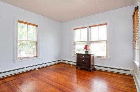 10 Lowe Ave, Warwick, RI 02889 photo 8