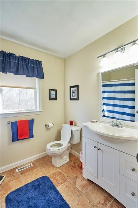 121 Eagle Dr, Hope, RI 02831 photo 21