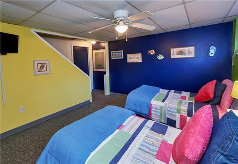 121 Eagle Dr, Hope, RI 02831 photo 24